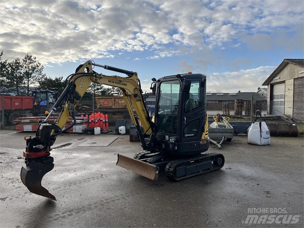 New Holland E 26 C Miniescavadeiras