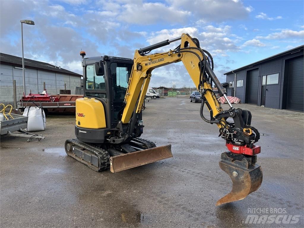 New Holland E 26 C Miniescavadeiras