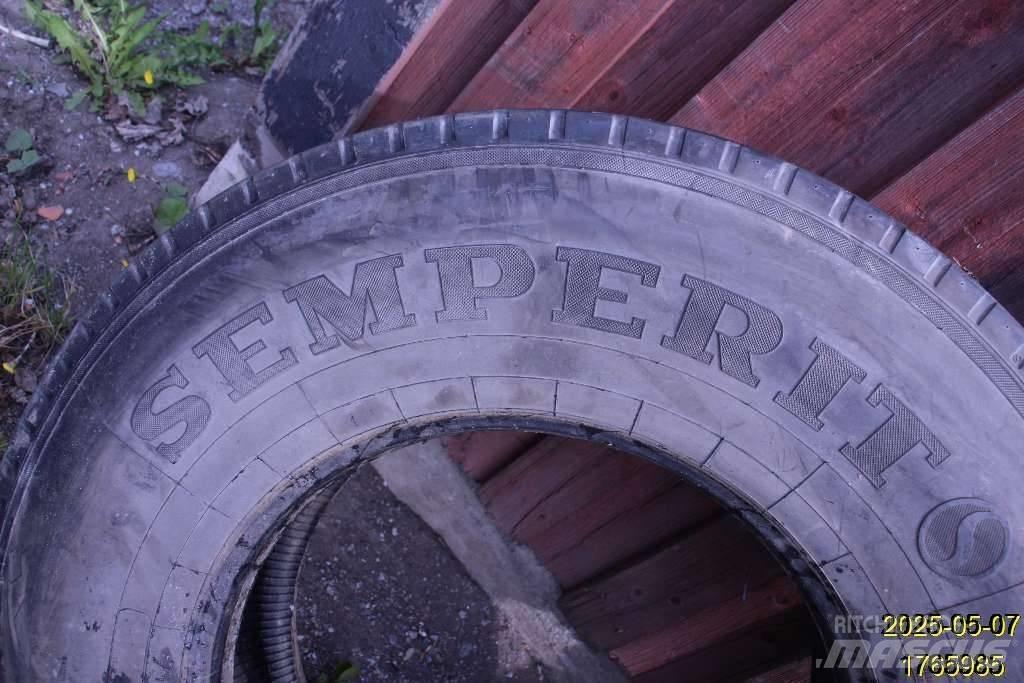  SEMPERIT EURO-STEEL Pneus