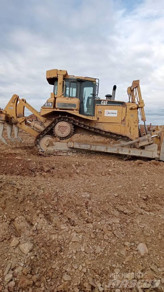 CAT D 7 R Dozers - Tratores rastos