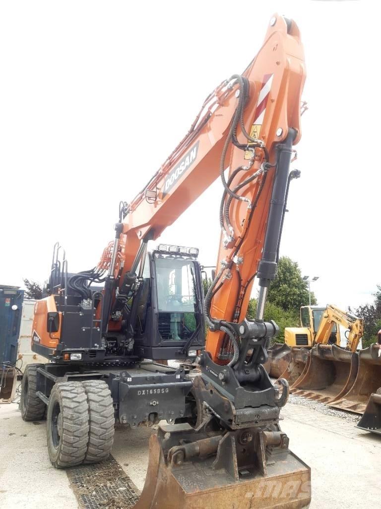 Doosan DX165 WR-7 Escavadoras de rodas