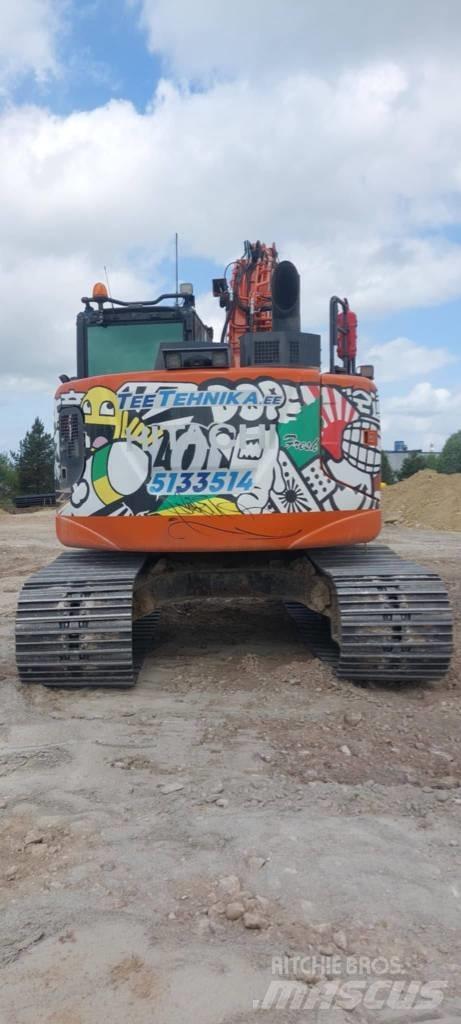 Hitachi ZX 135 US-6 Escavadeiras de esteiras