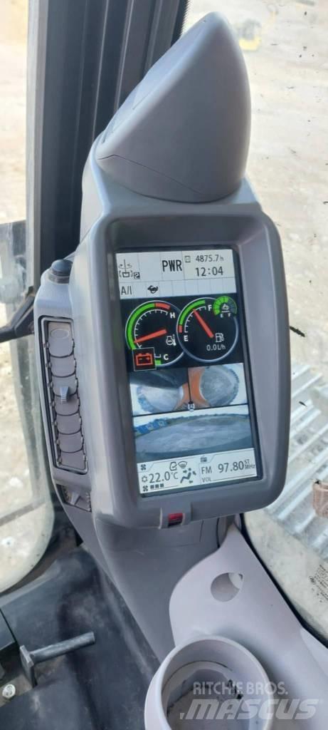 Hitachi ZX 135 US-6 Escavadeiras de esteiras