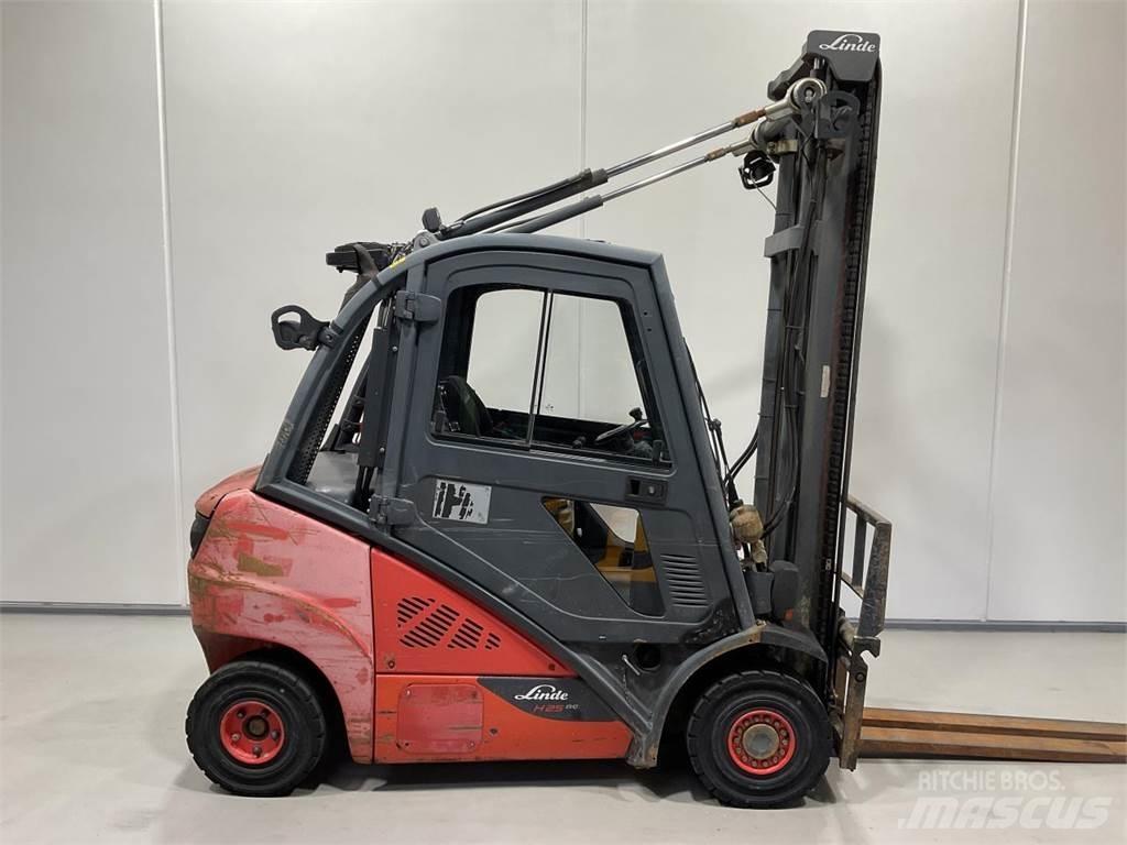 Linde H25D-02 Empilhadores Diesel