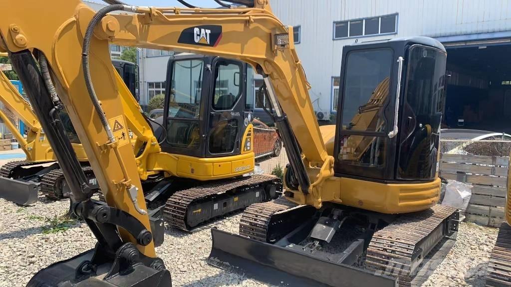 CAT 304 Escavadeiras de esteiras