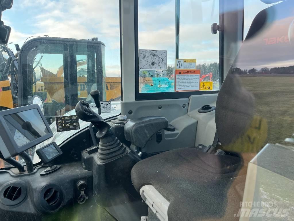 Takeuchi TB 370 Escavadoras Midi 7t - 12t