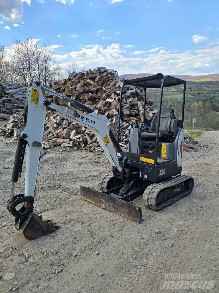 Bobcat E 20 Miniescavadeiras