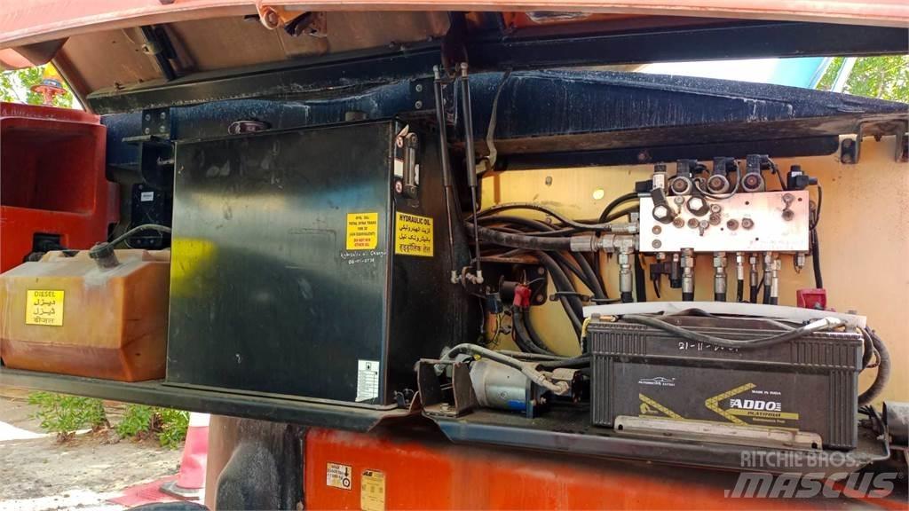 JLG 1200SJP Elevadores braços Telescópicos