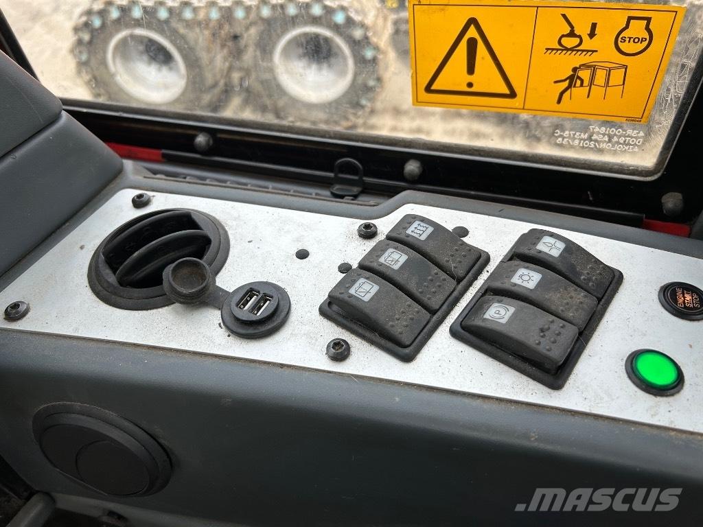 Komatsu 895 Forwarders florestais