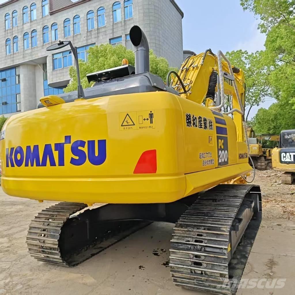 Komatsu PC 200-8 Escavadeiras de esteiras