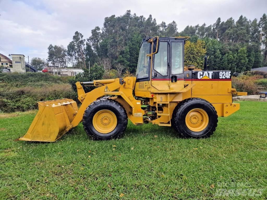 CAT 924F Carregadeiras de rodas