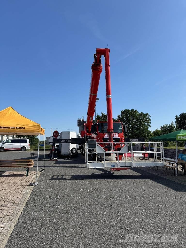 Ruthmann T 540 Plataformas aéreas montadas em camião