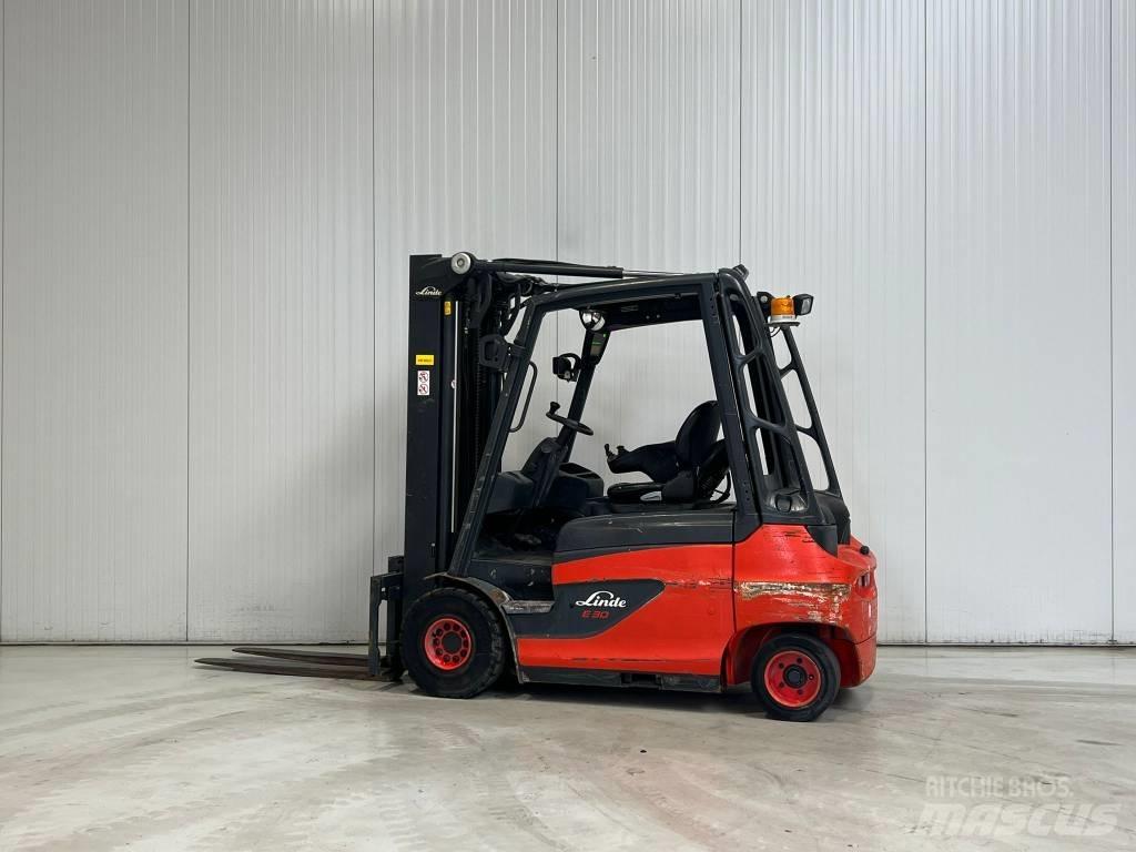 Linde E30-01 Empilhadores eléctricos