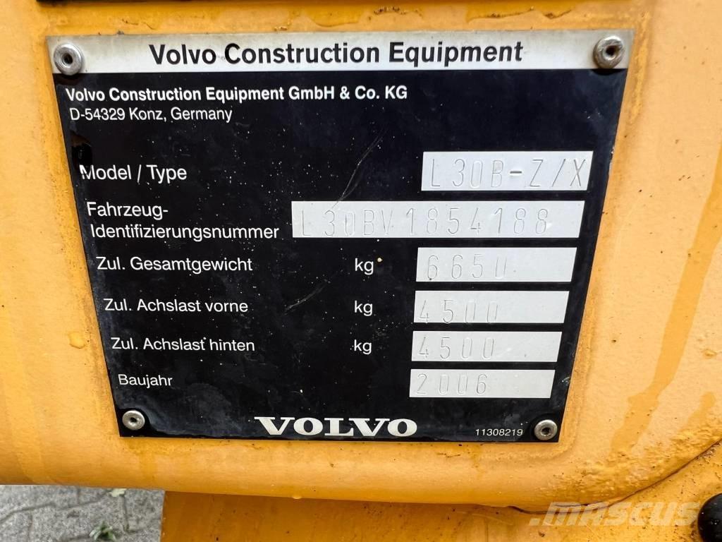 Volvo L 30 B Carregadeiras de rodas