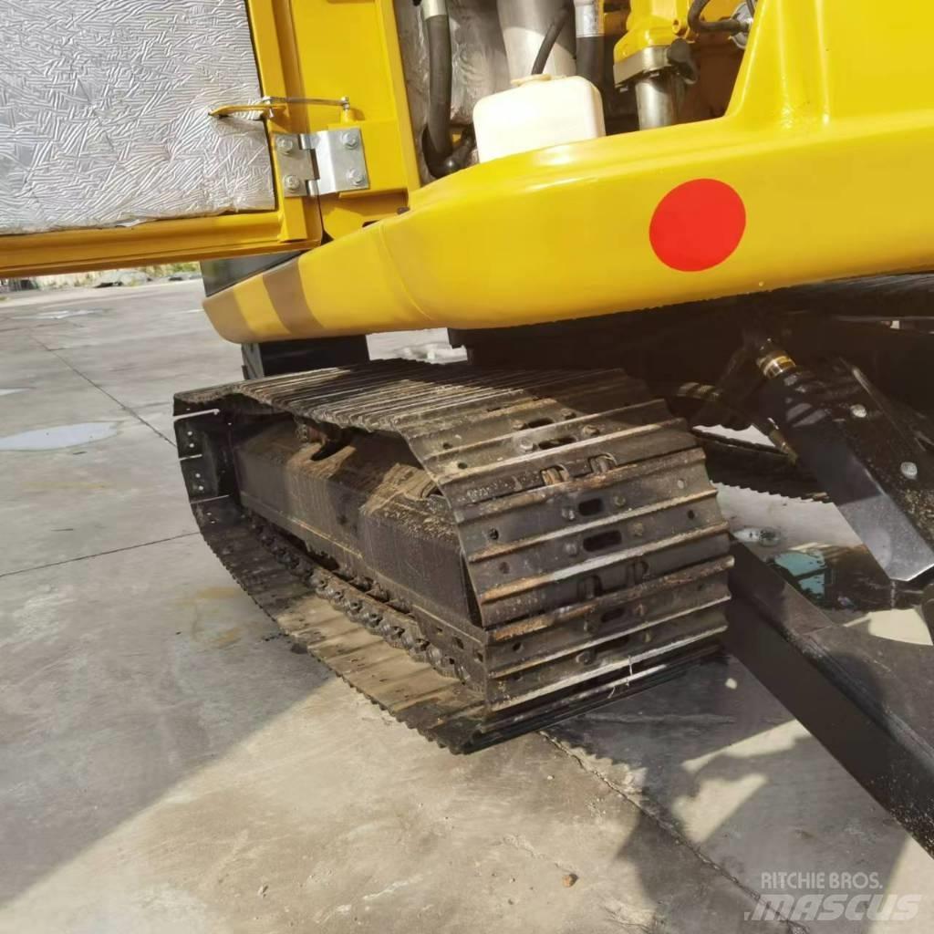 CAT 306E2 Miniescavadeiras