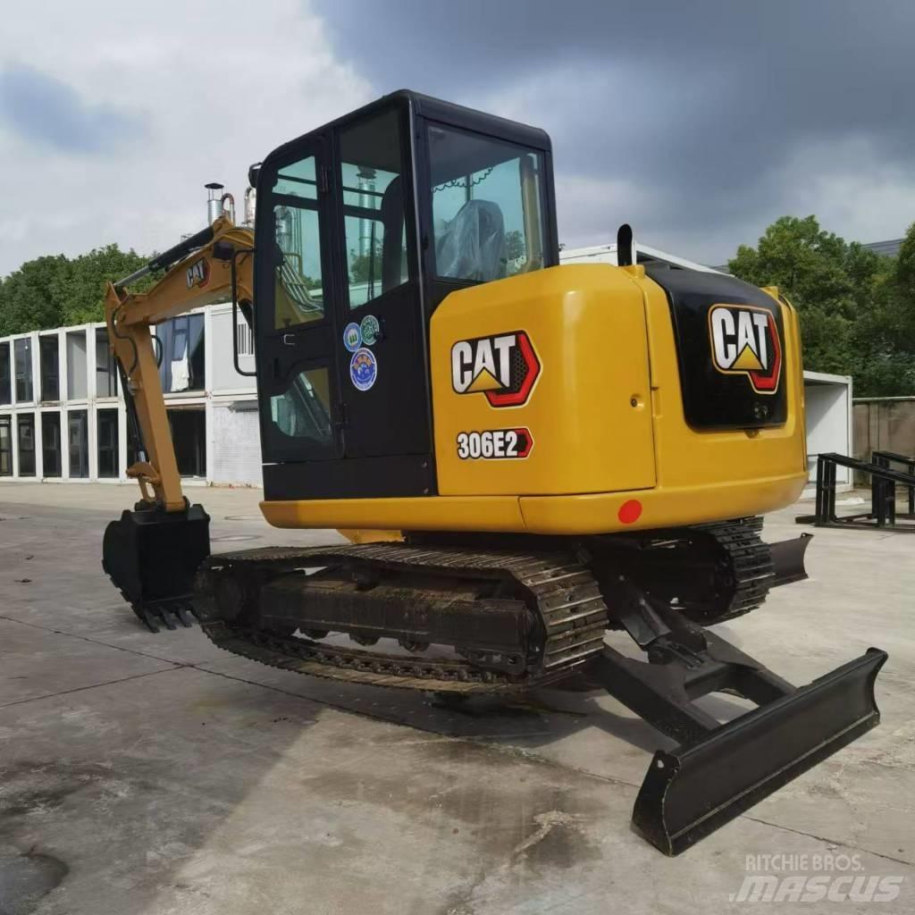 CAT 306E2 Miniescavadeiras