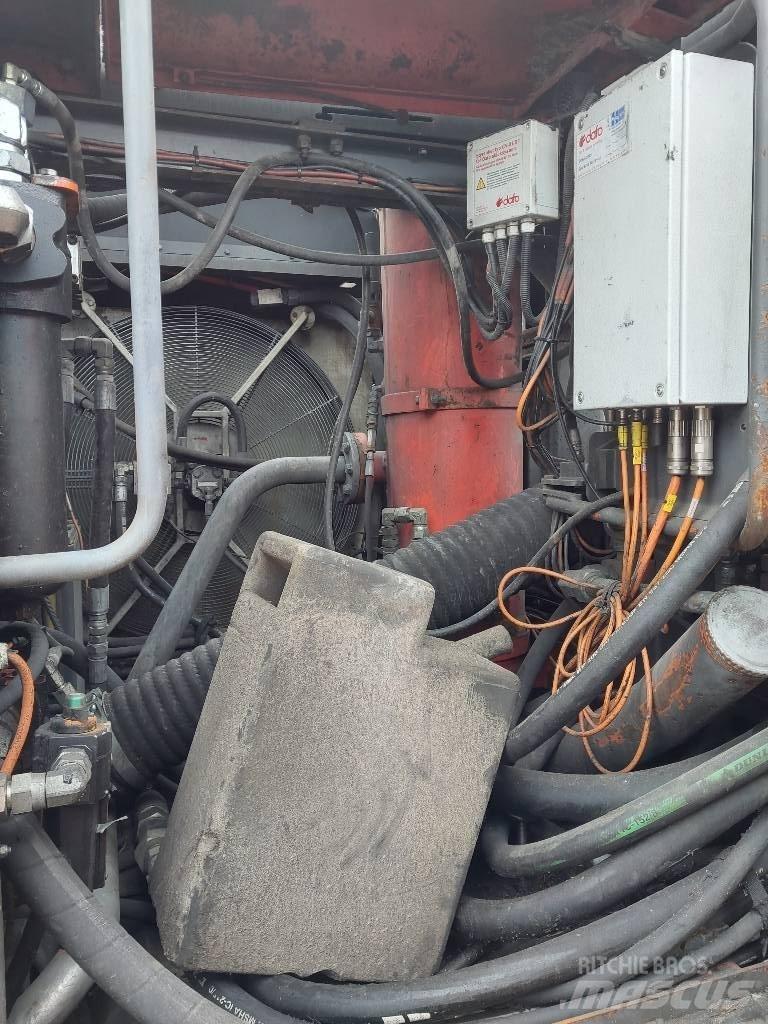 Sandvik DP 1500 i Perfuradoras de superfície