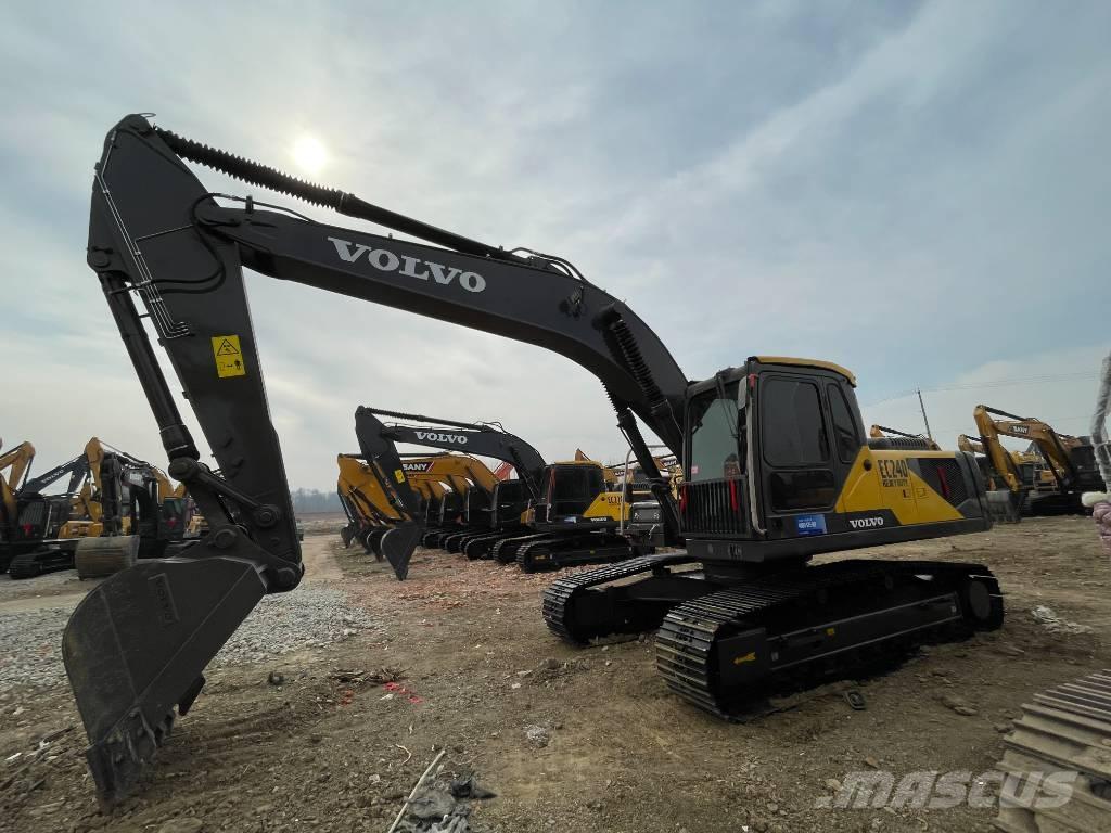 Volvo EC 240 Escavadeiras de esteiras
