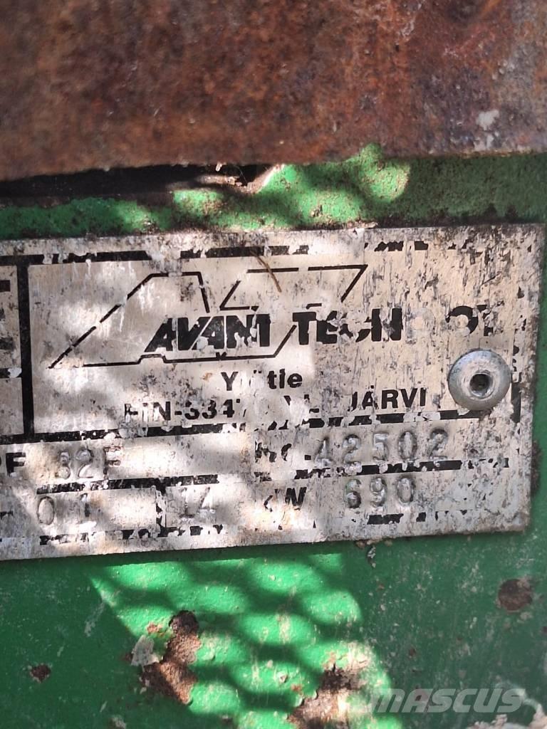 Avant 320+ Agricultura - Outros
