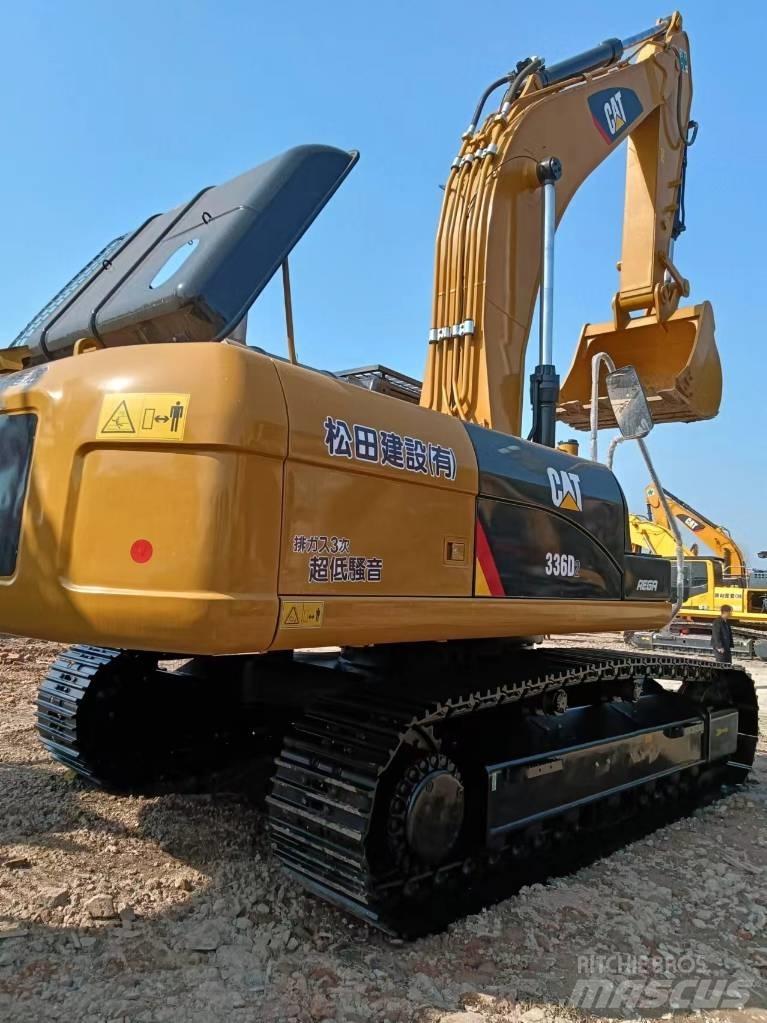 CAT 336 D2 Escavadoras Midi 7t - 12t