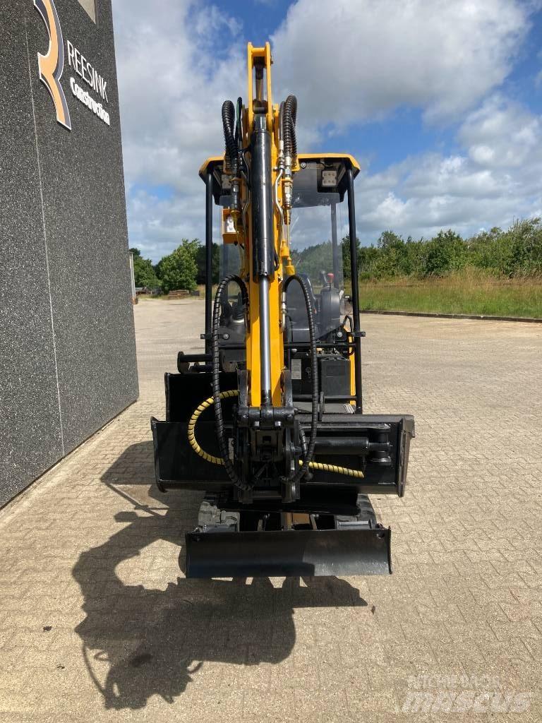 JCB 19 C-IE Miniescavadeiras