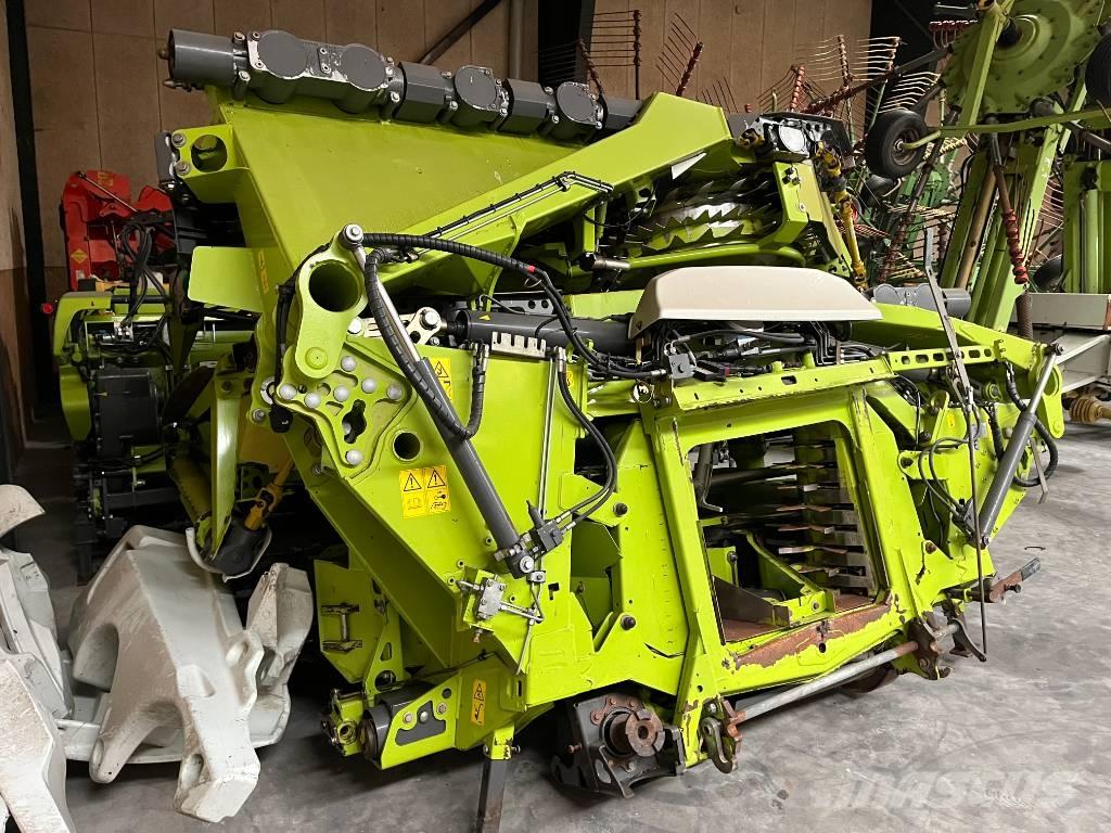 CLAAS Orbis 900 Ceifeiras debulhadoras compactas