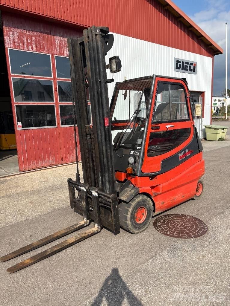 Linde E 25 Empilhadores eléctricos