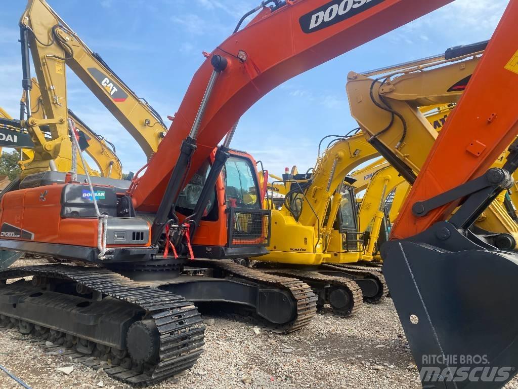 Doosan DX300LC-9C Escavadeiras de esteiras