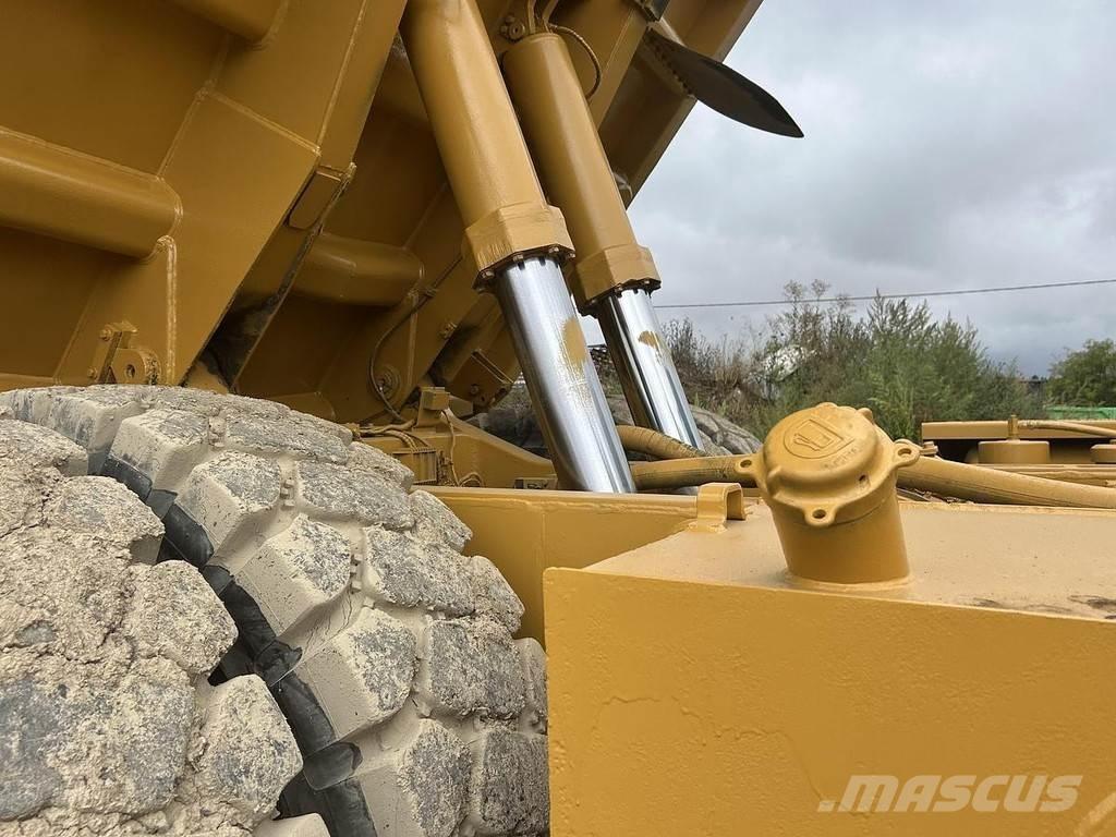 CAT 769D Dumpers de obras