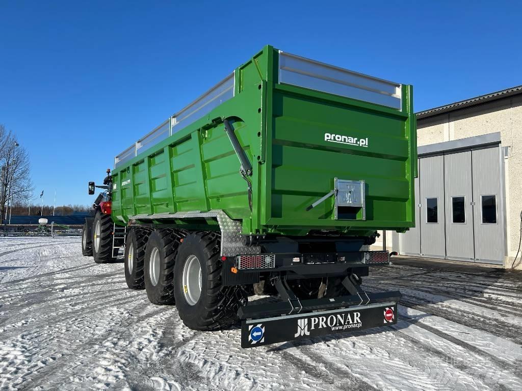 Pronar T8724 Reboques Agrícolas basculantes