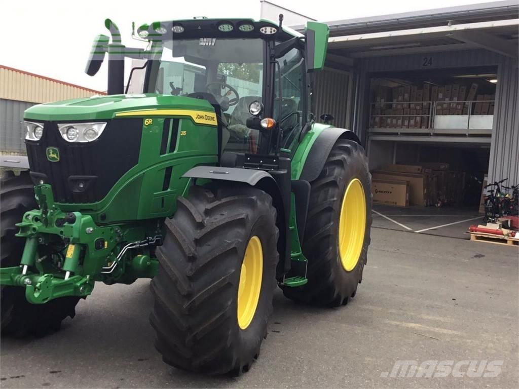 John Deere 6R215 Tratores Agrícolas usados