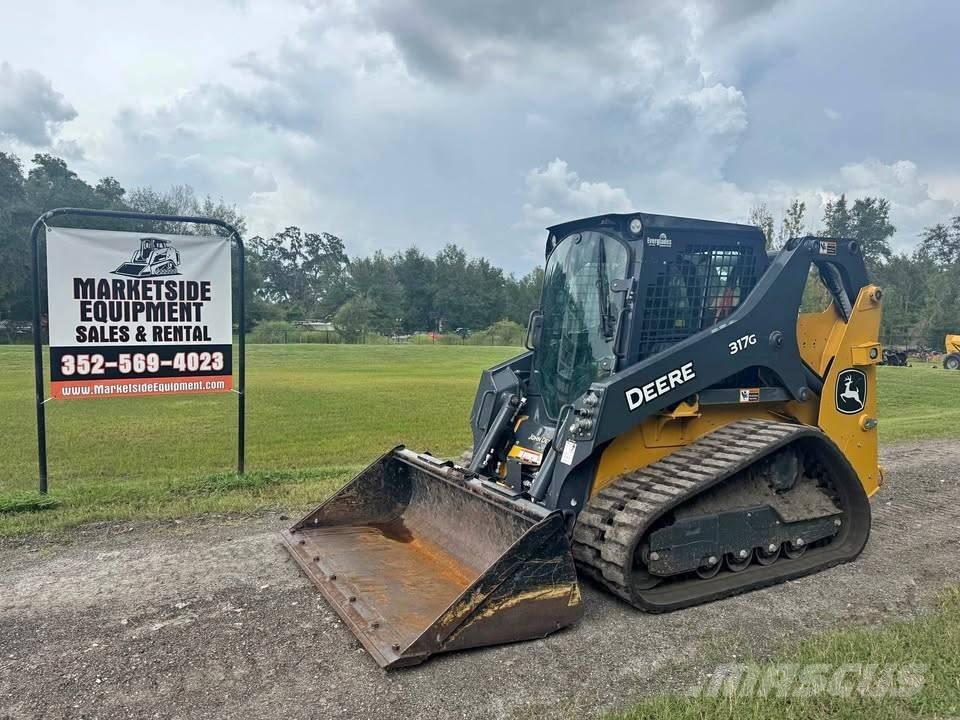 John Deere 317 Minicarregadeiras