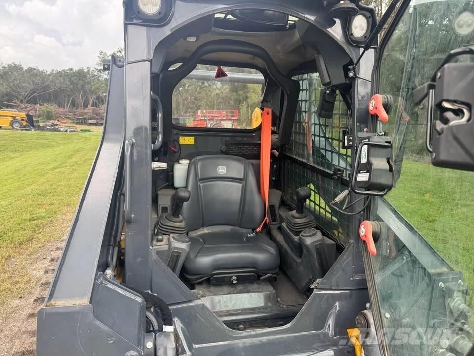 John Deere 317 Minicarregadeiras