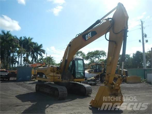 CAT 320D Escavadeiras de esteiras
