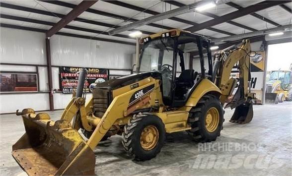 CAT 430E Retroescavadeiras