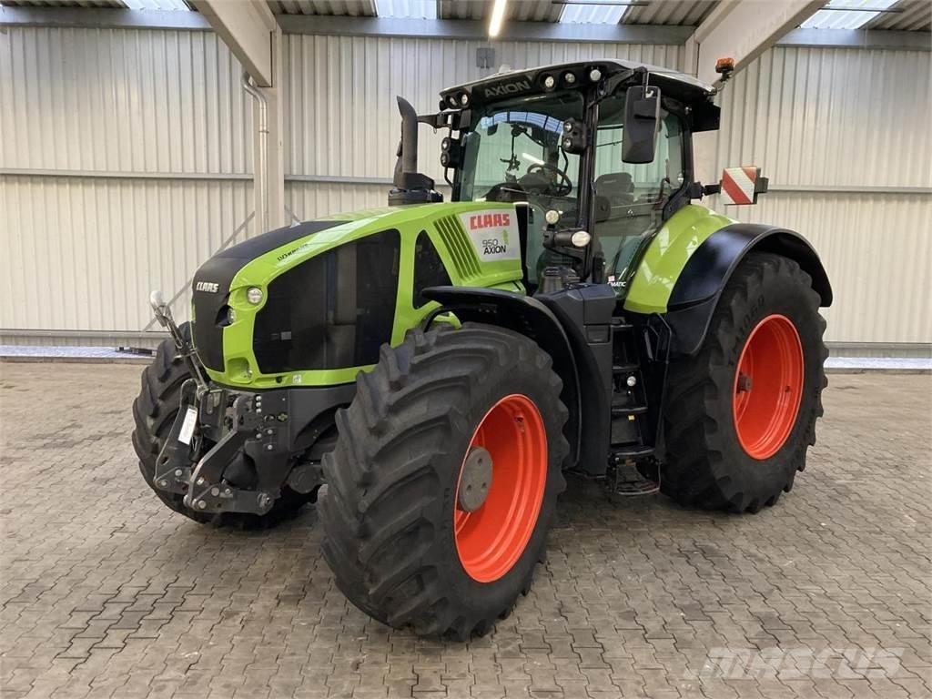 CLAAS Axion 950 Tratores Agrícolas usados