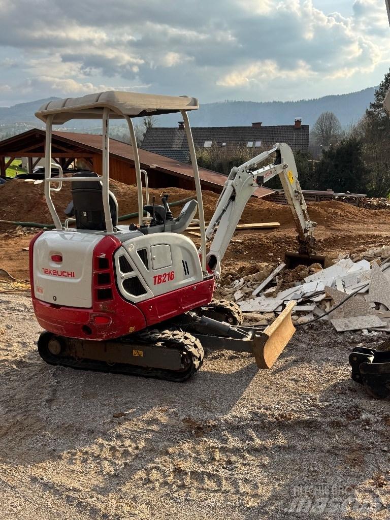 Takeuchi TB 216 Miniescavadeiras