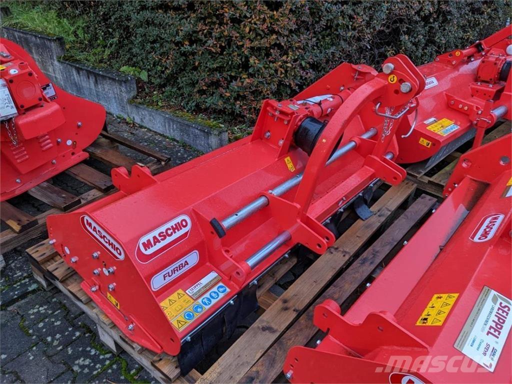 Maschio FURBA 180 Gadanheiras e cortadores de folhas para pastos