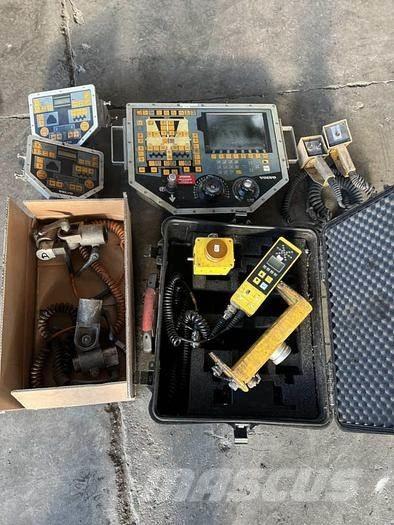 Volvo P 6820C Espalhadoras de asfalto