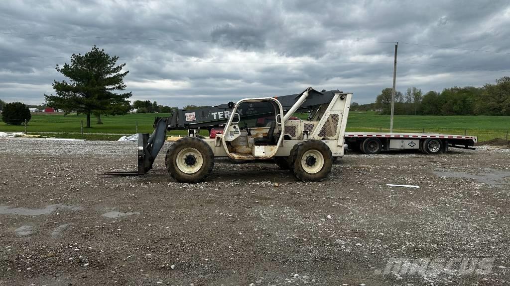 Terex TH 844 C Manipulador telescópico