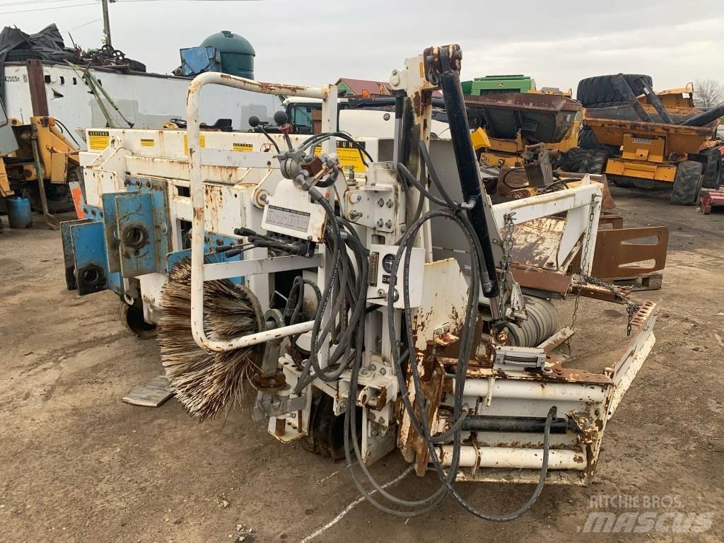 Astec BF400 Outros