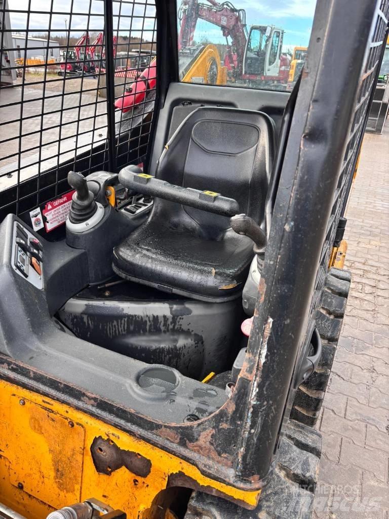 JCB 170 Minicarregadeiras