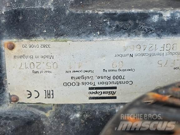 Atlas Copco LF75 Espalhadoras de asfalto