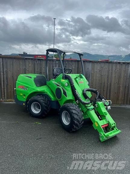 Avant 755i Minicarregadeiras