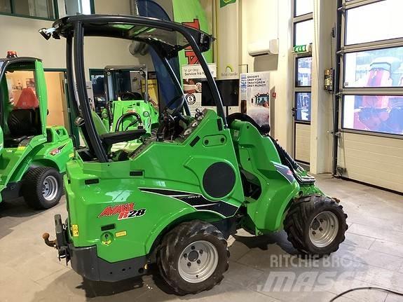 Avant R28 Minicarregadeiras