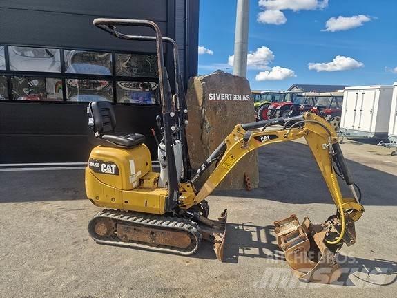CAT 300.9 Miniescavadeiras