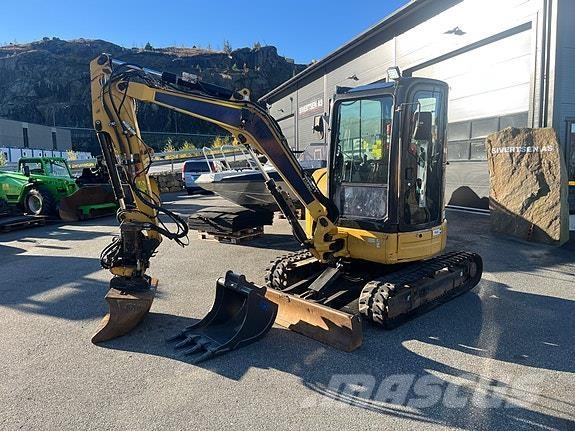 CAT 303.5E CR Miniescavadeiras