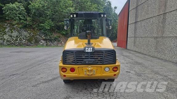 CAT 906 Carregadeiras de rodas