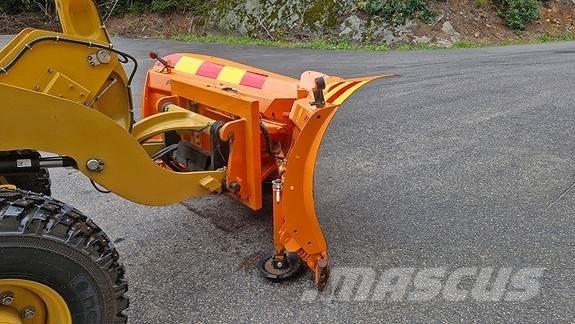 CAT 906 Carregadeiras de rodas