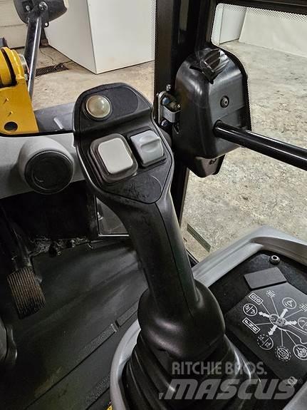 CAT 908M Carregadeiras de rodas